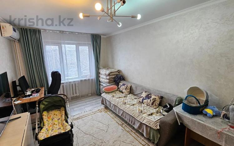 4-бөлмелі пәтер · 83 м² · 4/5 қабат, мкр Айнабулак-4, бағасы: 60 млн ₸ в Алматы, Жетысуский р-н — фото 2