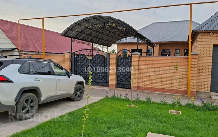 Отдельный дом · 3 комнаты · 150 м² · 5 сот., Чуйкова 7 — Остановка Чуйкова за 66 млн 〒 в Уральске — фото 17