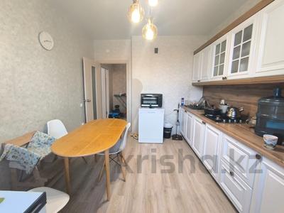 3-бөлмелі пәтер · 80 м² · 6/9 қабат, Береке шағын ауданы, бағасы: 37.8 млн ₸ в Костанае, Микрорайон Береке