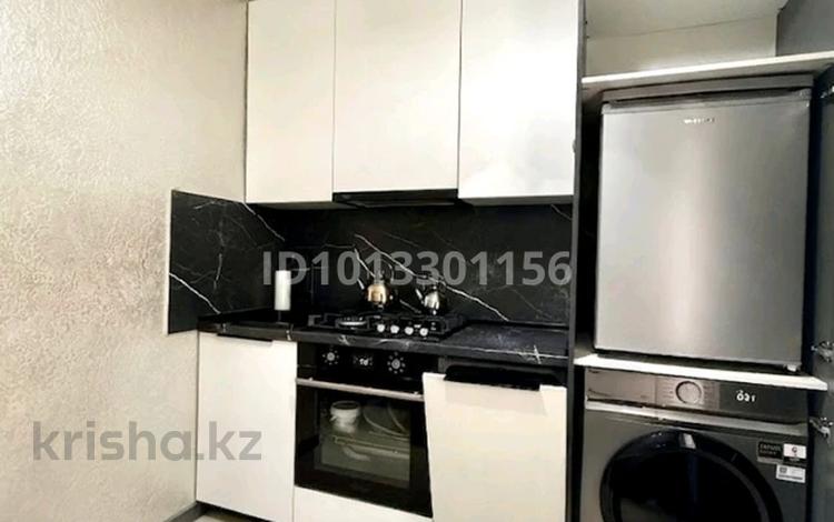3-бөлмелі пәтер · 60 м² · 1/4 қабат, мкр №10 14, бағасы: 380 000 ₸ в Алматы, Ауэзовский р-н — фото 2
