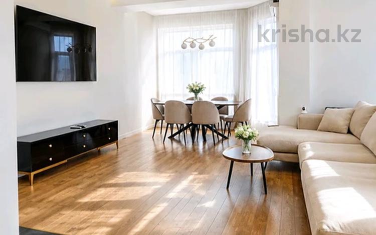 4-комнатная квартира · 140 м² · 11/15 этаж, Тауелсиздик 33 за 1.2 млн ₸ в Астане, Алматы р-н — фото 2