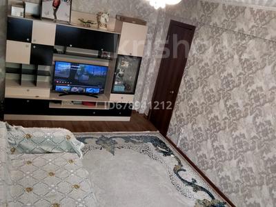 3-комнатная квартира, 56 м², 1/5 этаж, Бурова 49 за 16.5 млн 〒 в Усть-Каменогорске