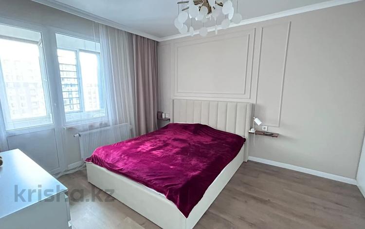 2-комнатная квартира · 49 м² · 10/16 этаж, Абикена Бектурова 11 за 300 000 ₸ в Астане, Нура р-н — фото 2