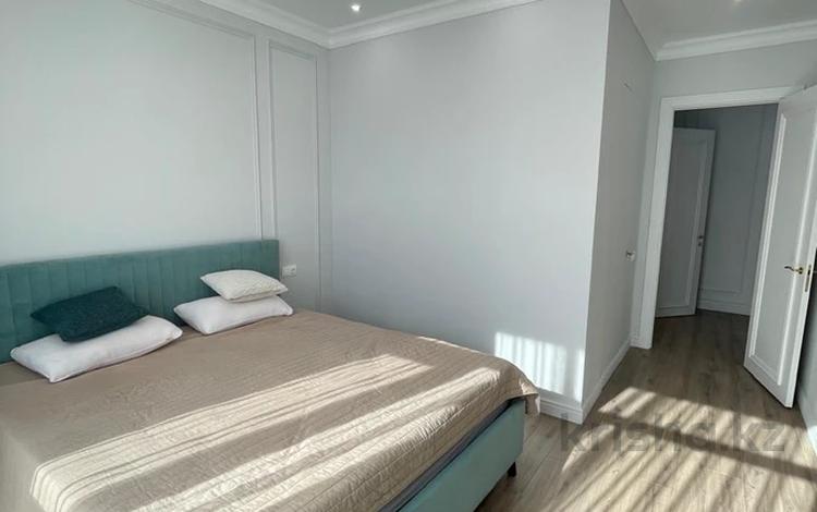 2-комнатная квартира · 70 м² · 7 этаж, Мангилик Ел 45 за 380 000 ₸ в Астане, Есильский р-н — фото 2