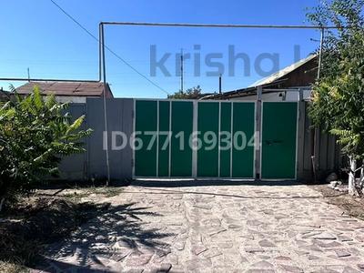 Отдельный дом · 7 комнат · 2000 м² · 20 сот., ул Толе би 177 за 18 млн 〒 в Таразе