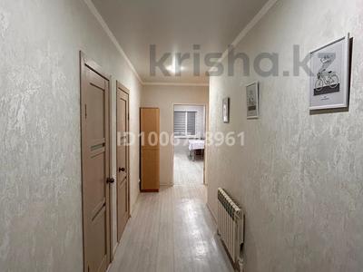 1-бөлмелі пәтер · 52 м² · 6/6 қабат, мкр Жана Орда — Төле би,тәуелсіздік,46мектеп, бағасы: 140 000 ₸ в Уральске