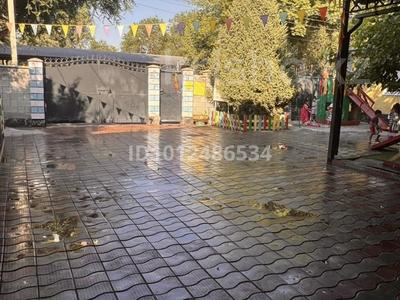 Отдельный дом · 2 комнаты · 100 м² · 4.5 сот., мкр Кулагер — Омарова 67 за 50 млн ₸ в Алматы, Жетысуский р-н