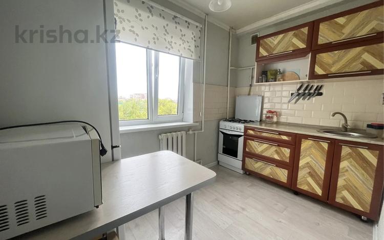 2-бөлмелі пәтер · 44.3 м² · 4/5 қабат, мкр Шанхай, Рыскулова, бағасы: 12.2 млн ₸ в Актобе — фото 2