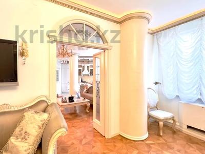 2-комнатная квартира · 103 м² · 10/20 этаж, Аль-Фараби — ул. Козыбаева и ул. Ганди за ~ 110 млн ₸ в Алматы, Бостандыкский р-н