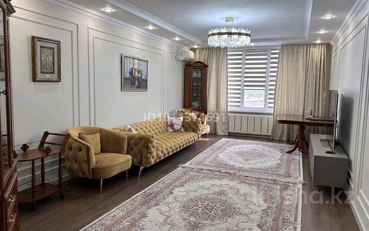 4-комнатная квартира · 165 м² · 2/9 этаж, Просп. Исатая Тайманова 58 за 700 000 〒 в Атырау, мкр Авангард-2 — фото 2
