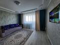 2-комнатная квартира, 54 м², 9/10 этаж, Майкудук, Голубые пруды 6 за 18.5 млн 〒 в Караганде, Алихана Бокейханова р-н