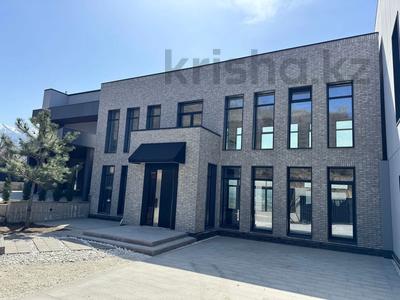 Отдельный дом · 7 комнат · 433 м² · 8.8 сот., мкр Кольсай, Достык — Оспанова за 300 млн 〒 в Алматы, Медеуский р-н