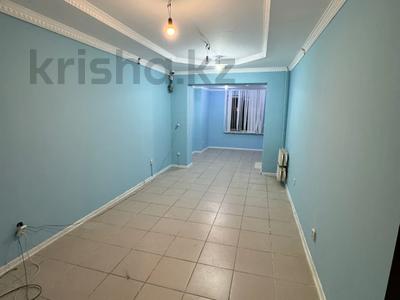 Свободное назначение, офисы, магазины и бутики, салоны красоты, фитнес и спорт, медцентры и аптеки, образование, развлечения, конференц-залы, кабинеты и рабочие места, студии · 75 м² за 200 000 〒 в Актау, 13-й мкр