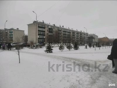 2-бөлмелі пәтер · 55 м² · 3/5 қабат, мкр Астана 6, бағасы: 24.5 млн ₸ в Уральске