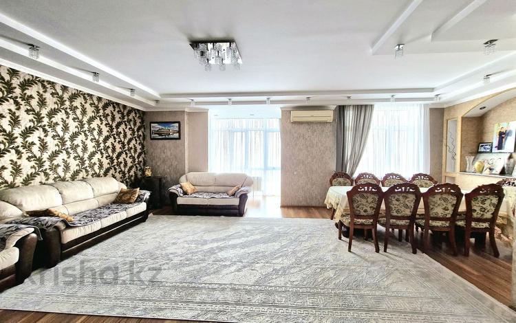 3-бөлмелі пәтер · 165 м² · 11/13 қабат, Шевченко, бағасы: 125 млн ₸ в Алматы, Алмалинский р-н — фото 11