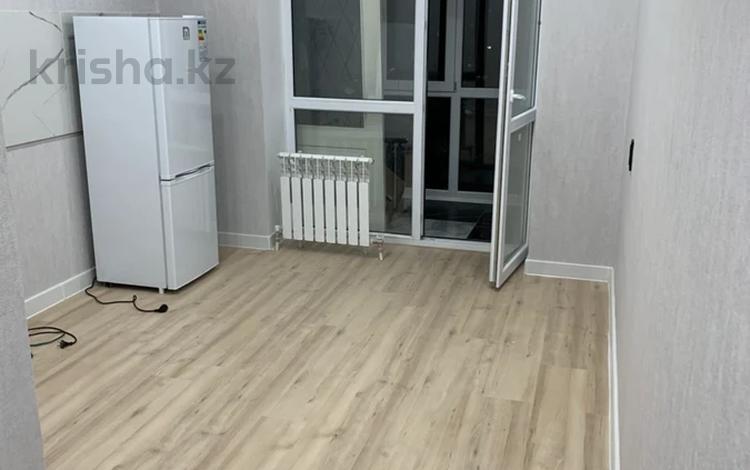 1-бөлмелі пәтер · 40 м² · 5/7 қабат, Муканова 51, бағасы: 180 000 ₸ в Караганде, Казыбек би р-н — фото 2