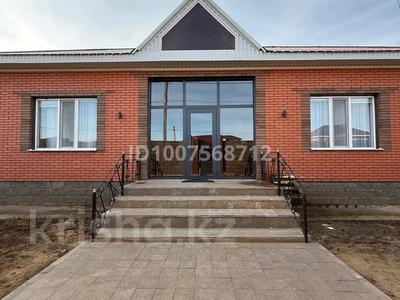 Отдельный дом · 4 комнаты · 170 м² · 10 сот., жилой массив Жанаконыс-2, Жанаконыс 2 919 за 65 млн 〒 в Актобе