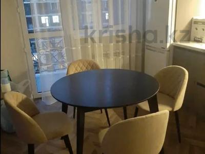 2-бөлмелі пәтер · 72 м² · 8 қабат, 17-ш/а. 54, бағасы: 34 млн ₸ в Актау, 17-й мкр