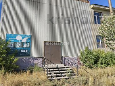 Свободное назначение, офисы, магазины и бутики, склады, конференц-залы, кабинеты и рабочие места, студии · 150 м² за 300 000 ₸ в Семее
