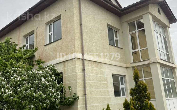 Отдельный дом · 8 комнат · 350 м² · 5 сот., 29а мкр 78/3 за 300 000 ₸ в Актау — фото 2