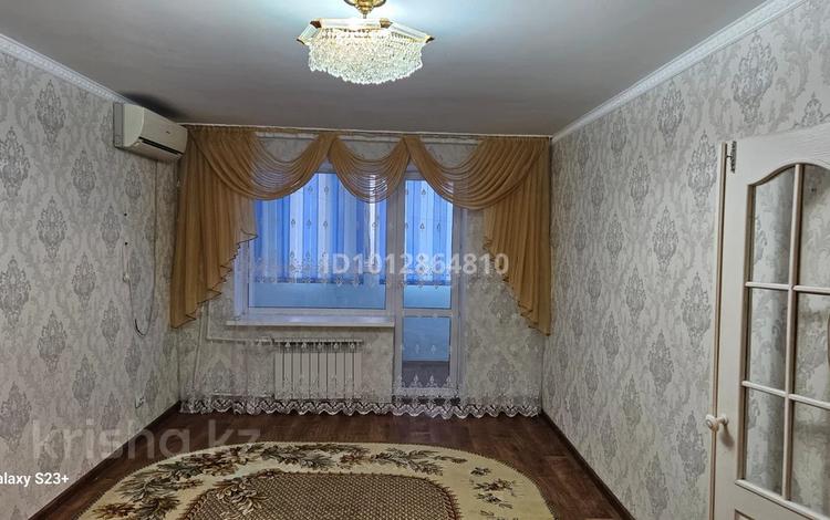 2-бөлмелі пәтер · 64 м² · 4/10 қабат, мкр Жилгородок, Мкр Жилгородок Ул Тургенева 40, бағасы: 170 000 ₸ в Актобе — фото 2