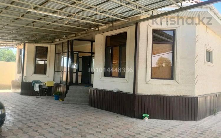 Отдельный дом · 8 комнат · 200 м² · 7 сот., Динмухаммед Конаева 41а — Каримова за 50 млн ₸ в Бурыл — фото 2