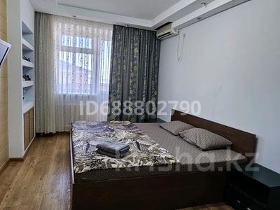 Аренда квартир посуточно в Атырауской обл.: 2-комнатная квартира · 70 м² · 5/12 этаж, Курмангазы 3 — Конечная авангард за 12 000 〒 2-комнатная квартира · 70 м² · 5/12 этаж, Курмангазы 3 — Конечная авангард за 12 000 〒 в Атырау, мкр Авангард-2
