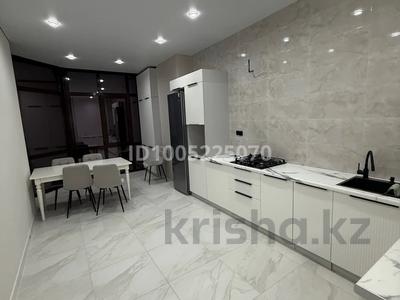 2-комнатная квартира · 81 м² · 7/9 этаж, Молдагулова 5/4 — Жд вокзал за 350 000 〒 в Уральске