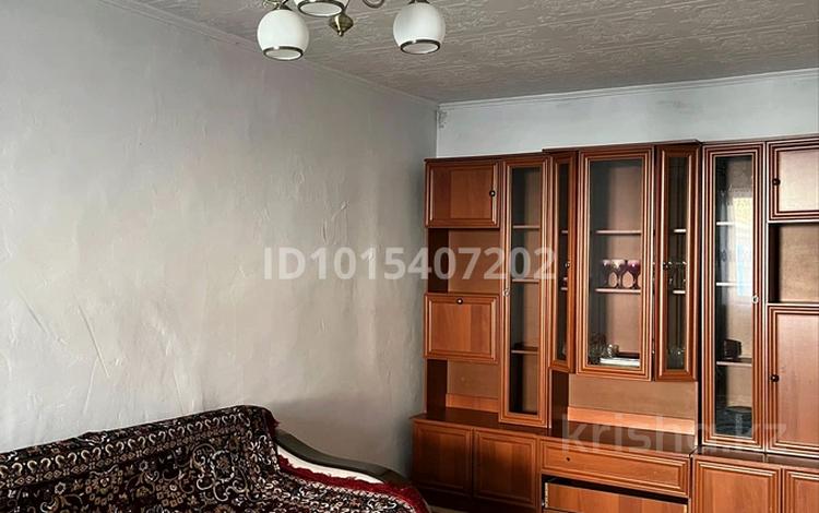 Отдельный дом · 3 комнаты · 80 м² · 4 сот., мкр Акбулак, Батыр баян 3 3 за 250 000 ₸ в Алматы, Алатауский р-н — фото 2