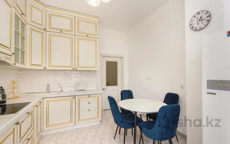 3-комнатная квартира, 88 м², 3/6 этаж, Кабанбай Батыра 58Б