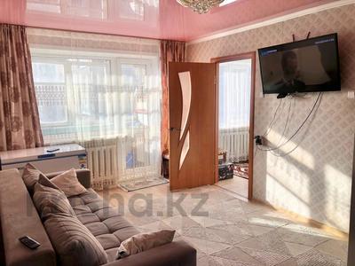 3-комнатная квартира, 48 м², 3/5 этаж, Майкудук, 18й микрорайон 2 за 12 млн 〒 в Караганде, Алихана Бокейханова р-н