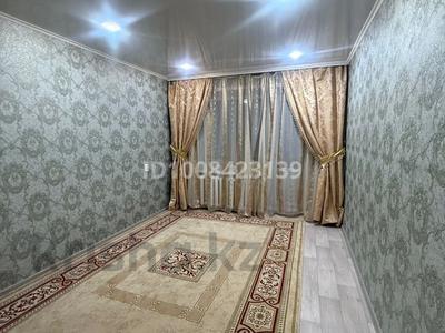 3-комнатная квартира · 63 м² · 5/5 этаж, 1микрорайон 17 — В центре за 3.5 млн ₸ в Качаре