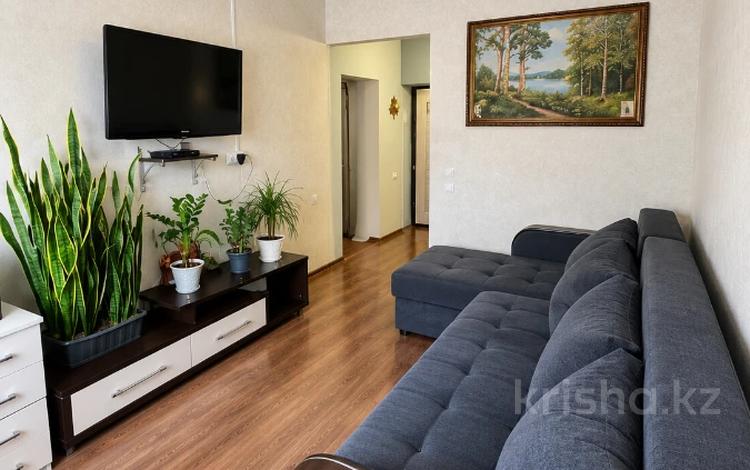 1-бөлмелі пәтер · 30 м² · 1/2 қабат, Багдата Шаяхметова 12/9, бағасы: 10 млн ₸ в Усть-Каменогорске — фото 3
