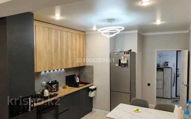3-бөлмелі пәтер · 73.5 м² · 3/4 қабат, Мкр. Гульдер 1160, бағасы: 30 млн ₸ в  — фото 2
