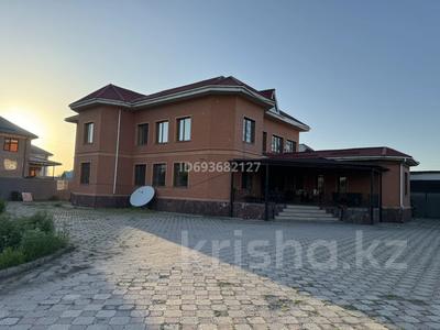 Отдельный дом • 12 комнат • 600 м² • 20 сот., Муратбаева 52 — Ломоносова за 250 млн 〒 в Талгаре