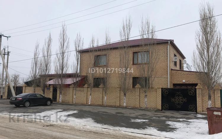 Жеке үй · 8 бөлме · 310 м² · 20 сот., Аубакирова 267 — Аубакирова, бағасы: 150 млн ₸ в Мичуринское — фото 2