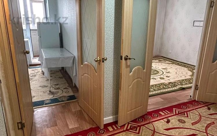 3-комнатная квартира · 61 м² · 4/5 этаж, мкр 5 за 14.5 млн ₸ в Актобе — фото 2