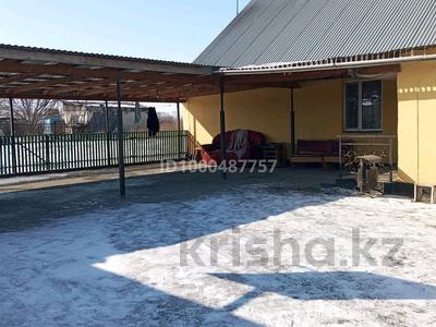 Саяжай · 4 бөлме · 120 м² · 9 сот., Массив мурат 1 283 — Остановки, бағасы: 13 млн 〒 в Семее