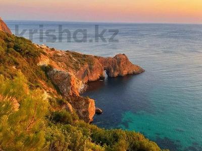 Отдельный дом · 4 комнаты · 120 м² · 4.5 сот., СНТ Луч 40 за 90 млн ₸ в Севастополе