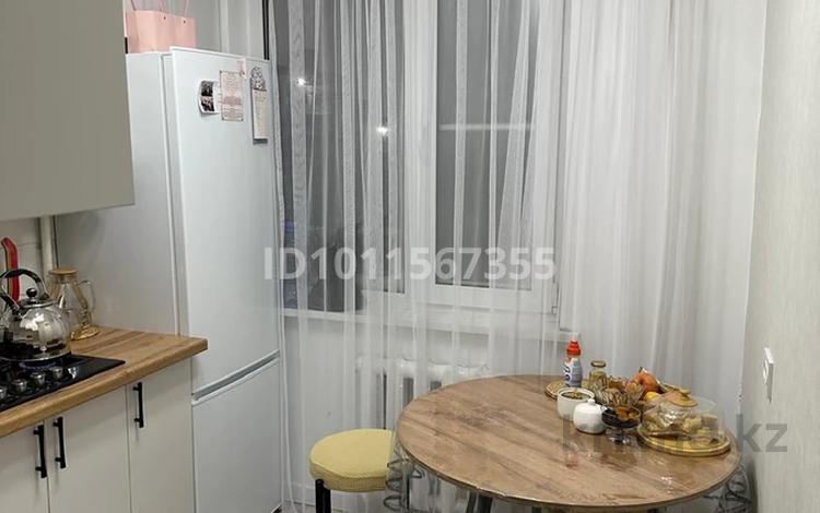 3-комнатная квартира · 48 м² · 3/5 этаж, Абая — Молочный двор за 18.5 млн ₸ в Хромтау — фото 2
