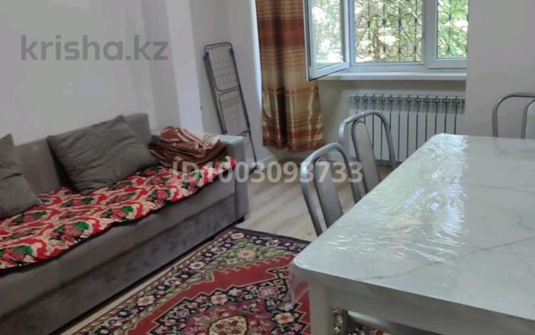 2-бөлмелі пәтер · 42 м² · 1/5 қабат, Достык (Ленина) — Крючкова, бағасы: 300 000 〒 в Алматы, Медеуский р-н — фото 12