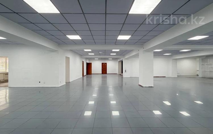 Еркін, кеңселер, дүкендер мен бутиктер, қоймалар · 911 м², бағасы: ~ 2.8 млн ₸ в Алматы, Жетысуский р-н — фото 2