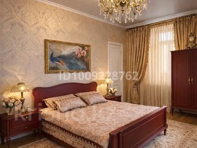 4-комнатная квартира · 90 м² · 2/4 этаж, Абылайхана — Гоголя, Жибек Жолы, по Абылайхана за ~ 100 млн ₸ в Алматы, Медеуский р-н