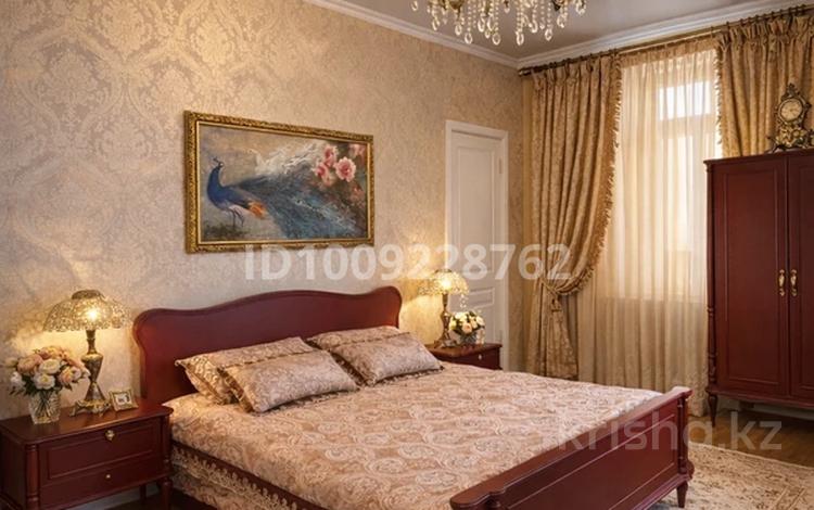 4-бөлмелі пәтер · 90 м² · 2/4 қабат, Абылайхана — Гоголя, Жибек Жолы, по Абылайхана, бағасы: ~ 100 млн ₸ в Алматы, Медеуский р-н — фото 2