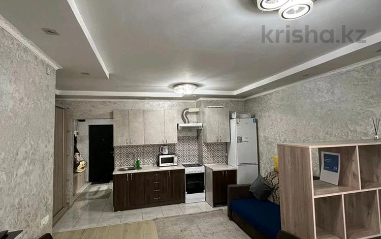1-бөлмелі пәтер · 42 м² · 10/10 қабат, Мкр Аксай, Б. Момышулы 25, бағасы: 220 000 ₸ в Алматы, Ауэзовский р-н — фото 3