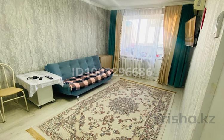 1-комнатная квартира · 40 м² · 9/9 этаж, мкр 5 103 за 12.1 млн 〒 в Актобе — фото 2