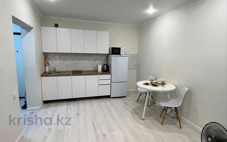 2-комнатная квартира · 41.4 м² · 17/17 этаж, Хусейн бен Талал 39 за 26.3 млн ₸ в Астане, Есильский р-н — фото 9