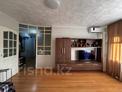 2-комнатная квартира · 45.5 м² · 5/5 этаж, Ауэзова 6 за 17.9 млн ₸ в Усть-Каменогорске