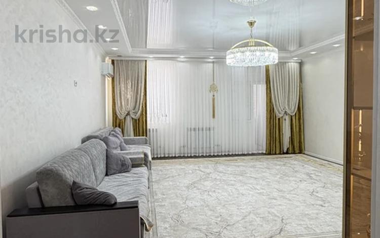 3-комнатная квартира · 121 м² · 4/5 этаж, 32Б мкр 2/1 за 33 млн ₸ в Актау — фото 2