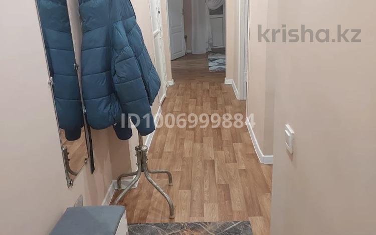3-бөлмелі пәтер · 59 м² · 3/4 қабат, "микрорайон-1 37 — Возле магазина Эдельвейс, бағасы: 200 000 ₸ в Конаеве — фото 2